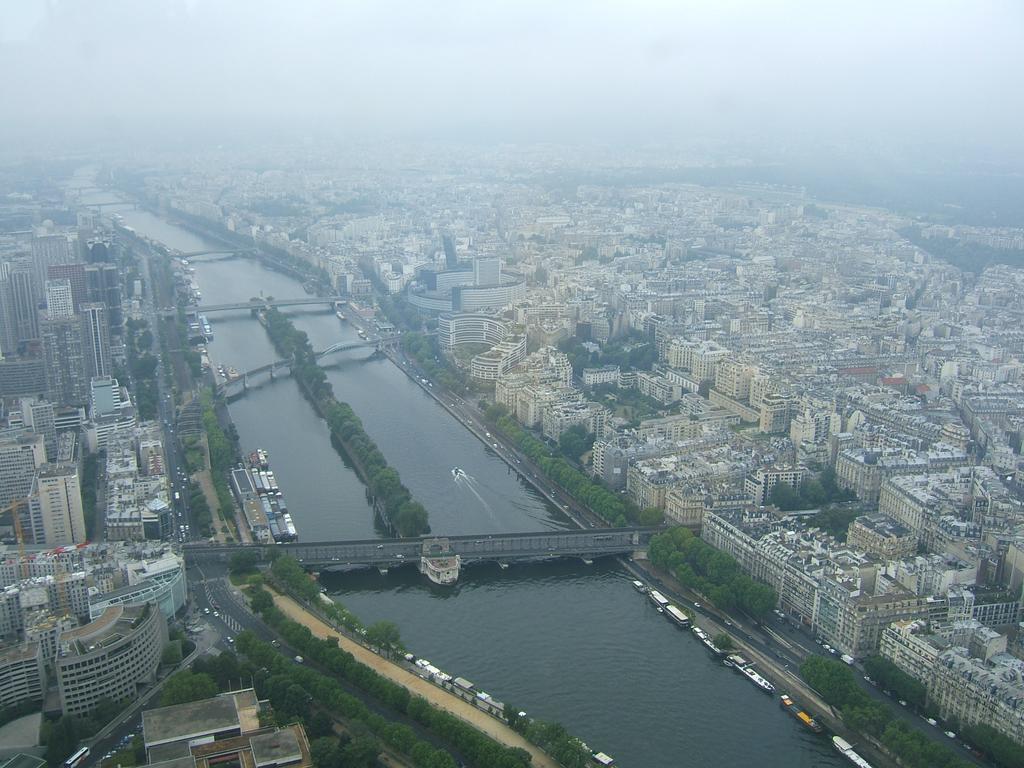 Peniche Tour Eiffel Hotel Paris Quarto foto